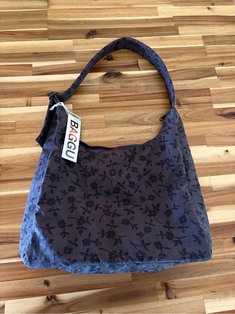 BAGGU Navy Floral Shoulder Bag
